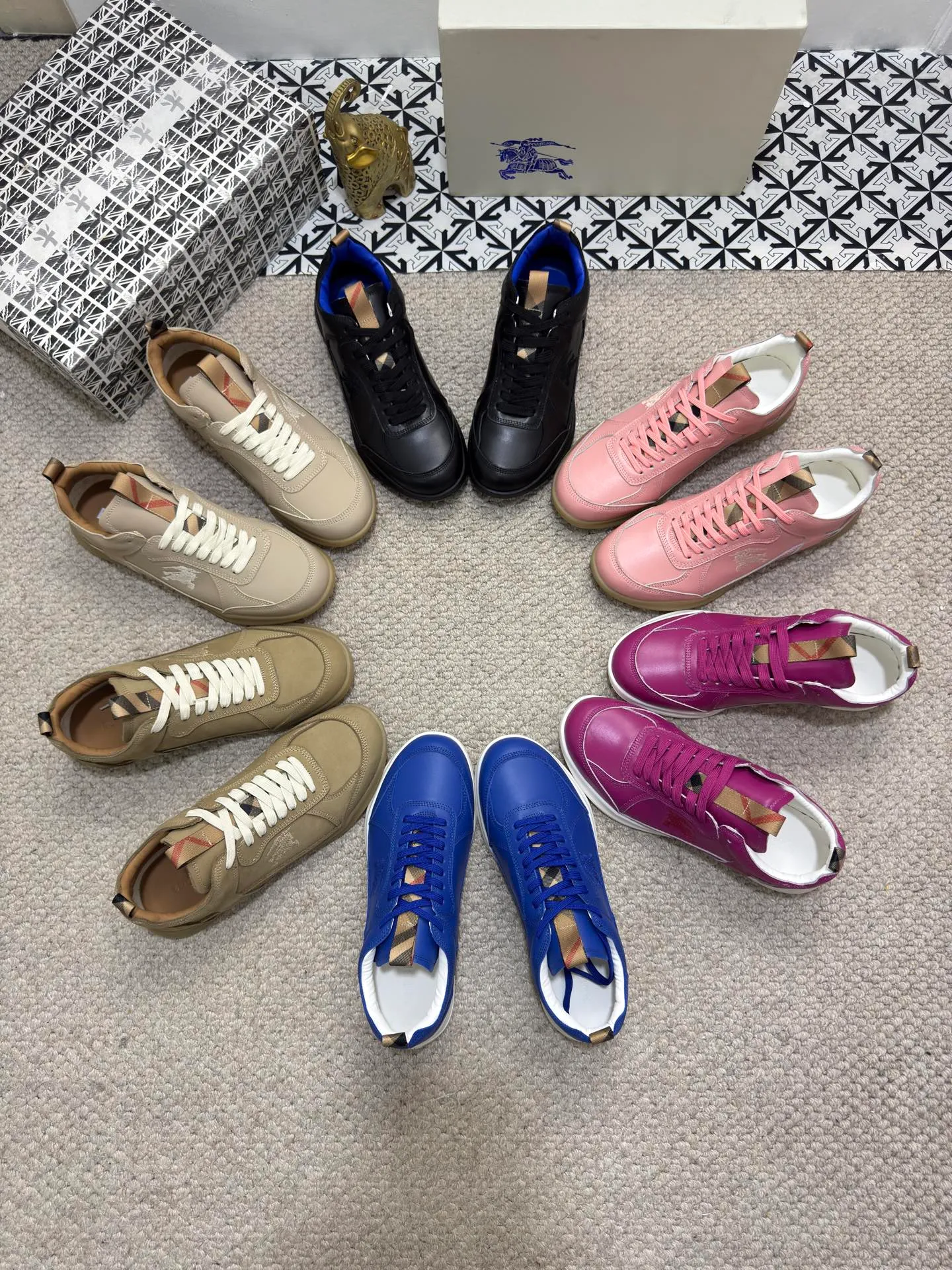 Men's shoes 💰420 [New style] 🐝🐝 [BURBERRY] Burberry - high-end quality original order 🔍🔍🔍 Upper: imported 🔝 calfskin, brand knitted pattern, tongue brand cloth label, lining: sheepskin lining, - outsole: rubber; two-color molded outsole, ultra-high quality control·fine workmanship: highlighted (high-end·luxury·grade) Size :38-44 (45 customized